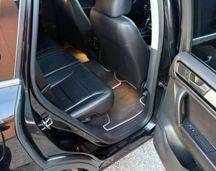 Чорний Фольксваген Туарег, об'ємом двигуна 3 л та пробігом 310 тис. км за 15500 $, фото 10 на Automoto.ua