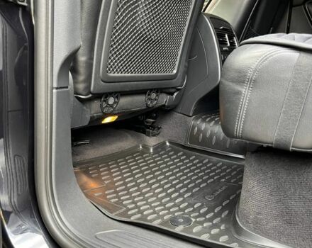 Чорний Фольксваген Туарег, об'ємом двигуна 3 л та пробігом 239 тис. км за 21200 $, фото 13 на Automoto.ua