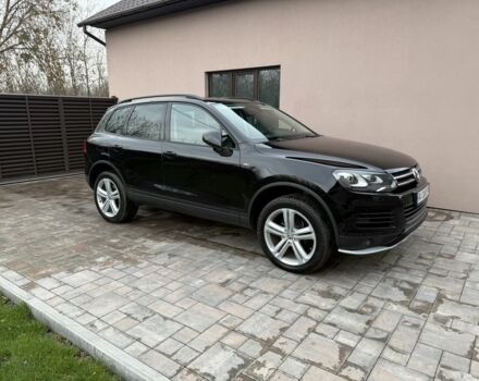 Черный Фольксваген Туарег, объемом двигателя 3 л и пробегом 235 тыс. км за 16700 $, фото 4 на Automoto.ua