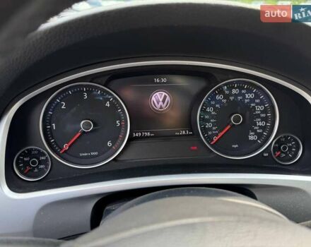 Черный Фольксваген Туарег, объемом двигателя 2.97 л и пробегом 349 тыс. км за 16500 $, фото 30 на Automoto.ua