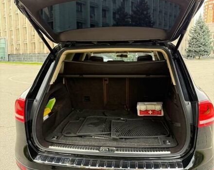 Черный Фольксваген Туарег, объемом двигателя 3.6 л и пробегом 290 тыс. км за 15200 $, фото 12 на Automoto.ua