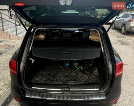 Чорний Фольксваген Туарег, об'ємом двигуна 2.97 л та пробігом 190 тис. км за 20000 $, фото 17 на Automoto.ua