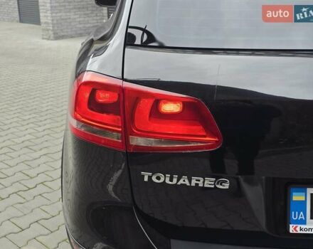 Черный Фольксваген Туарег, объемом двигателя 3 л и пробегом 180 тыс. км за 15499 $, фото 24 на Automoto.ua