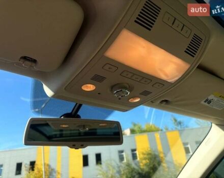 Черный Фольксваген Туарег, объемом двигателя 2.97 л и пробегом 267 тыс. км за 16000 $, фото 16 на Automoto.ua