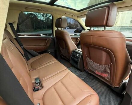 Черный Фольксваген Туарег, объемом двигателя 3.6 л и пробегом 290 тыс. км за 15200 $, фото 21 на Automoto.ua