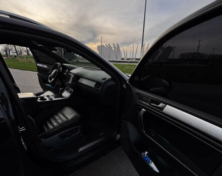 Чорний Фольксваген Туарег, об'ємом двигуна 2.97 л та пробігом 318 тис. км за 18500 $, фото 17 на Automoto.ua