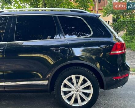 Чорний Фольксваген Туарег, об'ємом двигуна 4.2 л та пробігом 255 тис. км за 28440 $, фото 14 на Automoto.ua