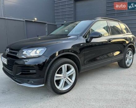 Чорний Фольксваген Туарег, об'ємом двигуна 3 л та пробігом 236 тис. км за 20750 $, фото 2 на Automoto.ua