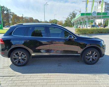 Черный Фольксваген Туарег, объемом двигателя 3 л и пробегом 240 тыс. км за 17500 $, фото 3 на Automoto.ua