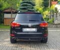 Черный Фольксваген Туарег, объемом двигателя 2.97 л и пробегом 284 тыс. км за 16700 $, фото 4 на Automoto.ua