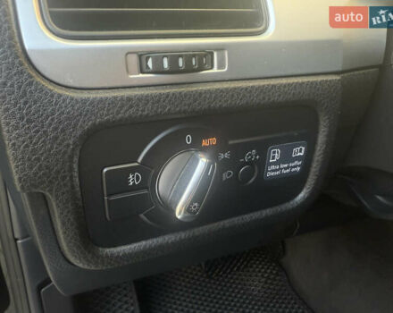 Черный Фольксваген Туарег, объемом двигателя 2.97 л и пробегом 280 тыс. км за 17500 $, фото 13 на Automoto.ua