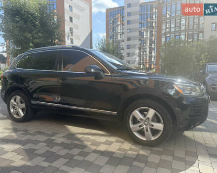 Черный Фольксваген Туарег, объемом двигателя 2.97 л и пробегом 280 тыс. км за 17500 $, фото 3 на Automoto.ua