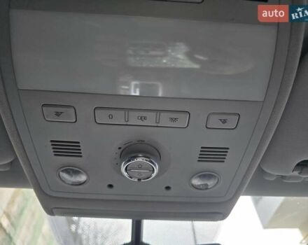 Черный Фольксваген Туарег, объемом двигателя 3 л и пробегом 180 тыс. км за 15499 $, фото 34 на Automoto.ua