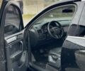 Черный Фольксваген Туарег, объемом двигателя 3 л и пробегом 265 тыс. км за 16900 $, фото 7 на Automoto.ua