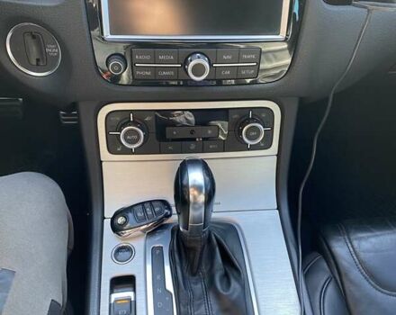 Чорний Фольксваген Туарег, об'ємом двигуна 2.97 л та пробігом 253 тис. км за 20500 $, фото 17 на Automoto.ua