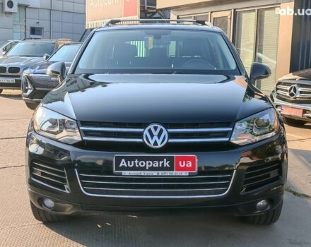 Черный Фольксваген Туарег, объемом двигателя 3 л и пробегом 207 тыс. км за 18990 $, фото 1 на Automoto.ua