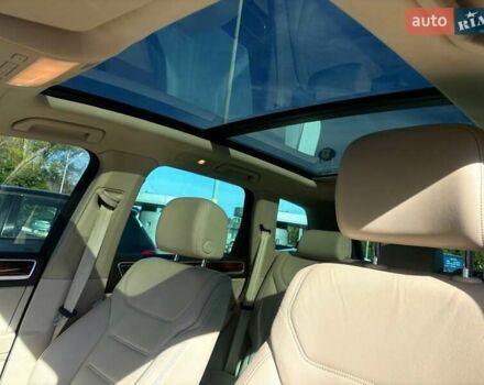 Черный Фольксваген Туарег, объемом двигателя 2.97 л и пробегом 267 тыс. км за 16000 $, фото 19 на Automoto.ua