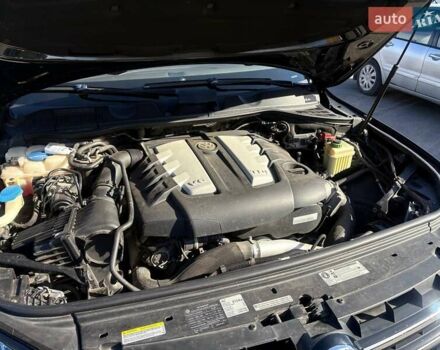 Черный Фольксваген Туарег, объемом двигателя 2.97 л и пробегом 267 тыс. км за 16000 $, фото 20 на Automoto.ua