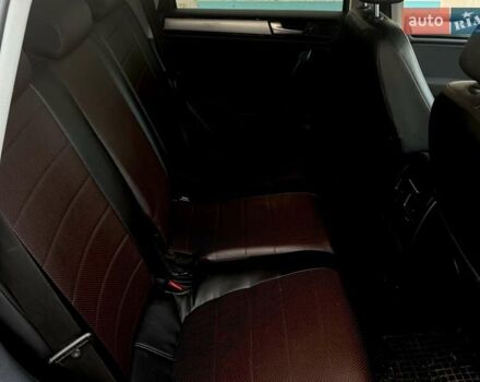 Чорний Фольксваген Туарег, об'ємом двигуна 2.97 л та пробігом 190 тис. км за 20000 $, фото 13 на Automoto.ua