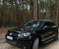 Чорний Фольксваген Туарег, об'ємом двигуна 3 л та пробігом 239 тис. км за 21200 $, фото 2 на Automoto.ua