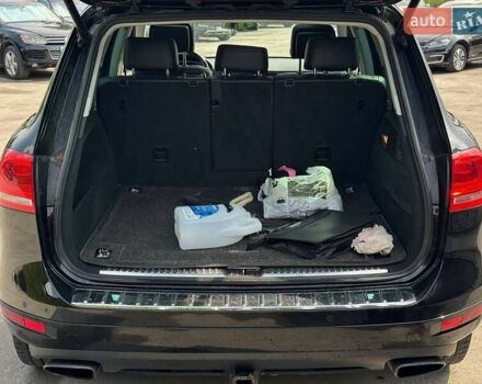 Черный Фольксваген Туарег, объемом двигателя 2.97 л и пробегом 349 тыс. км за 16500 $, фото 14 на Automoto.ua