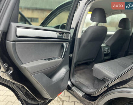 Черный Фольксваген Туарег, объемом двигателя 3 л и пробегом 159 тыс. км за 17500 $, фото 15 на Automoto.ua