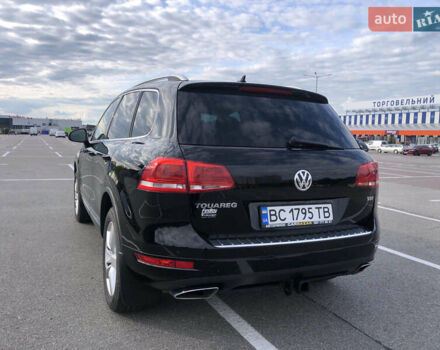 Черный Фольксваген Туарег, объемом двигателя 2.97 л и пробегом 332 тыс. км за 16900 $, фото 11 на Automoto.ua