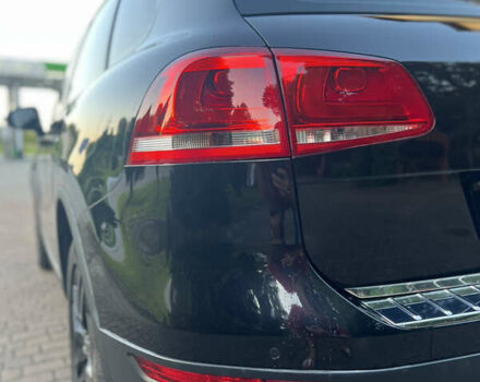 Черный Фольксваген Туарег, объемом двигателя 3 л и пробегом 310 тыс. км за 17500 $, фото 5 на Automoto.ua