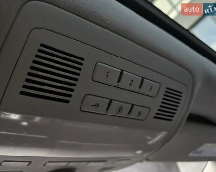 Чорний Фольксваген Туарег, об'ємом двигуна 3 л та пробігом 180 тис. км за 15499 $, фото 41 на Automoto.ua