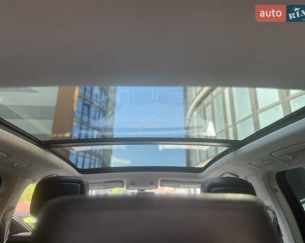 Черный Фольксваген Туарег, объемом двигателя 2.97 л и пробегом 280 тыс. км за 17500 $, фото 27 на Automoto.ua