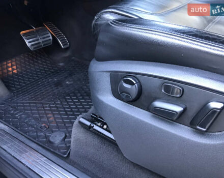 Чорний Фольксваген Туарег, об'ємом двигуна 2.97 л та пробігом 275 тис. км за 21300 $, фото 17 на Automoto.ua