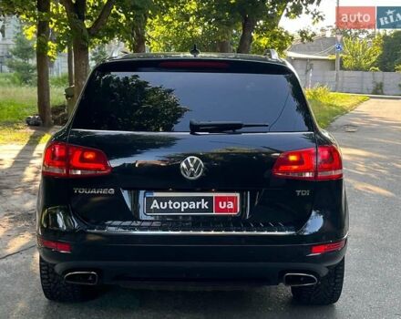 Чорний Фольксваген Туарег, об'ємом двигуна 4.2 л та пробігом 255 тис. км за 28440 $, фото 10 на Automoto.ua