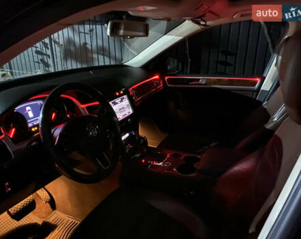 Чорний Фольксваген Туарег, об'ємом двигуна 3.6 л та пробігом 252 тис. км за 17800 $, фото 9 на Automoto.ua