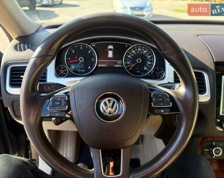 Черный Фольксваген Туарег, объемом двигателя 2.97 л и пробегом 267 тыс. км за 16000 $, фото 13 на Automoto.ua