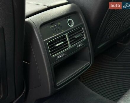 Черный Фольксваген Туарег, объемом двигателя 2.97 л и пробегом 349 тыс. км за 16500 $, фото 29 на Automoto.ua