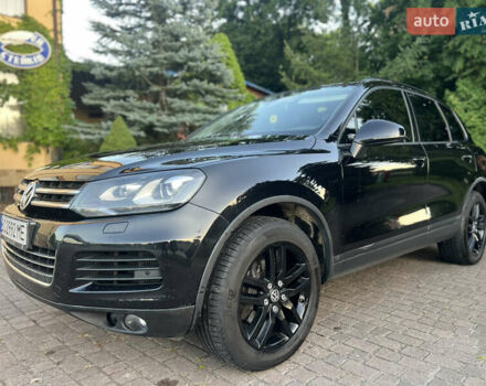 Черный Фольксваген Туарег, объемом двигателя 3 л и пробегом 310 тыс. км за 17500 $, фото 2 на Automoto.ua