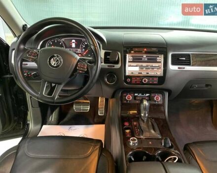 Чорний Фольксваген Туарег, об'ємом двигуна 4.2 л та пробігом 250 тис. км за 23000 $, фото 5 на Automoto.ua