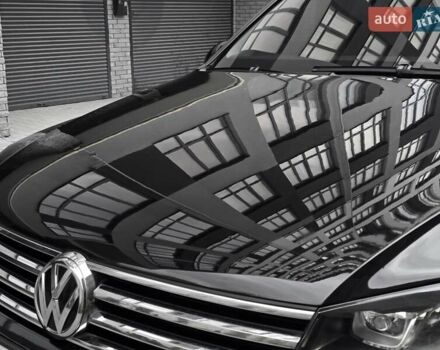 Чорний Фольксваген Туарег, об'ємом двигуна 3 л та пробігом 180 тис. км за 15499 $, фото 11 на Automoto.ua