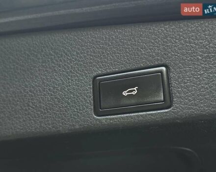 Черный Фольксваген Туарег, объемом двигателя 3 л и пробегом 180 тыс. км за 15499 $, фото 57 на Automoto.ua