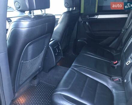 Чорний Фольксваген Туарег, об'ємом двигуна 2.97 л та пробігом 275 тис. км за 21300 $, фото 19 на Automoto.ua