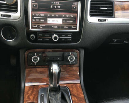 Черный Фольксваген Туарег, объемом двигателя 2.97 л и пробегом 332 тыс. км за 16900 $, фото 15 на Automoto.ua