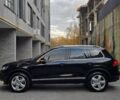 Чорний Фольксваген Туарег, об'ємом двигуна 3 л та пробігом 180 тис. км за 14499 $, фото 2 на Automoto.ua