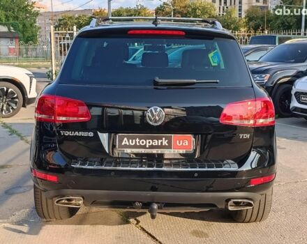 Черный Фольксваген Туарег, объемом двигателя 3 л и пробегом 207 тыс. км за 18990 $, фото 7 на Automoto.ua