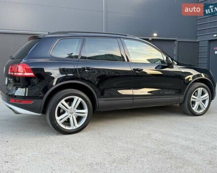 Чорний Фольксваген Туарег, об'ємом двигуна 3 л та пробігом 236 тис. км за 20750 $, фото 44 на Automoto.ua
