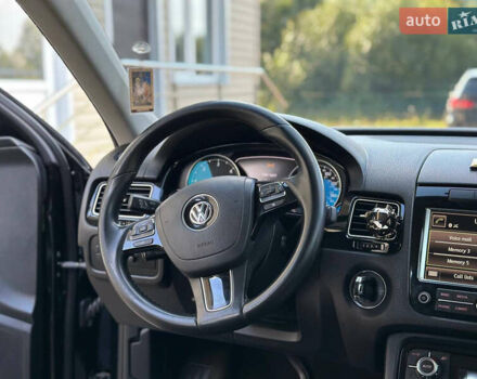 Чорний Фольксваген Туарег, об'ємом двигуна 2.97 л та пробігом 204 тис. км за 16500 $, фото 35 на Automoto.ua