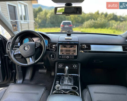 Чорний Фольксваген Туарег, об'ємом двигуна 2.97 л та пробігом 204 тис. км за 16500 $, фото 34 на Automoto.ua