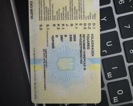 Чорний Фольксваген Туарег, об'ємом двигуна 2.97 л та пробігом 190 тис. км за 20000 $, фото 22 на Automoto.ua