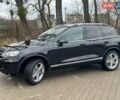 Черный Фольксваген Туарег, объемом двигателя 2.97 л и пробегом 295 тыс. км за 17900 $, фото 2 на Automoto.ua