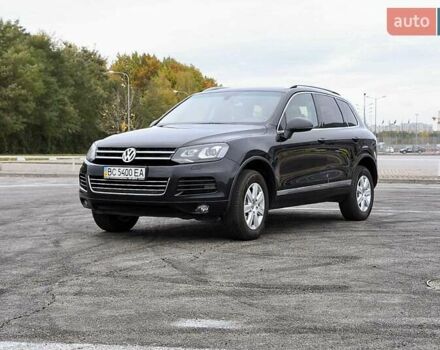 Черный Фольксваген Туарег, объемом двигателя 2.97 л и пробегом 275 тыс. км за 22000 $, фото 1 на Automoto.ua