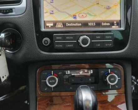 Черный Фольксваген Туарег, объемом двигателя 3 л и пробегом 236 тыс. км за 2700 $, фото 17 на Automoto.ua